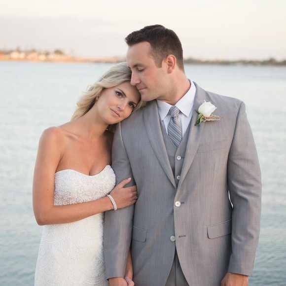 Meet your Posher, Lauren - Picture 1 of 1